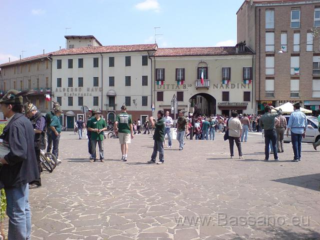 Adunata Alpini BAssano 2008 MK-381.JPG